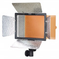 LED освітлювач Yongnuo YN-600L II (5600K)