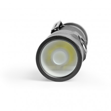 Ліхтар VIDEX VLF-A353 900lm, Li-ion 2600mAh, далекий спрямований промінь